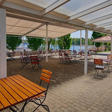 See Hotel Karlslust Chalets Storkow  Luaran gambar